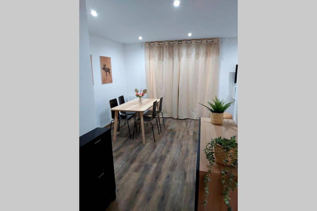 Rosier Appartement Manosque Ngoại thất bức ảnh